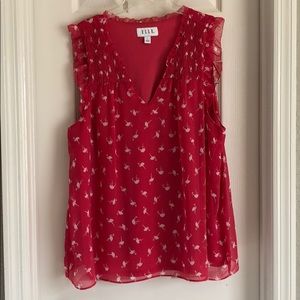 Women’s V-neck sleeveless top